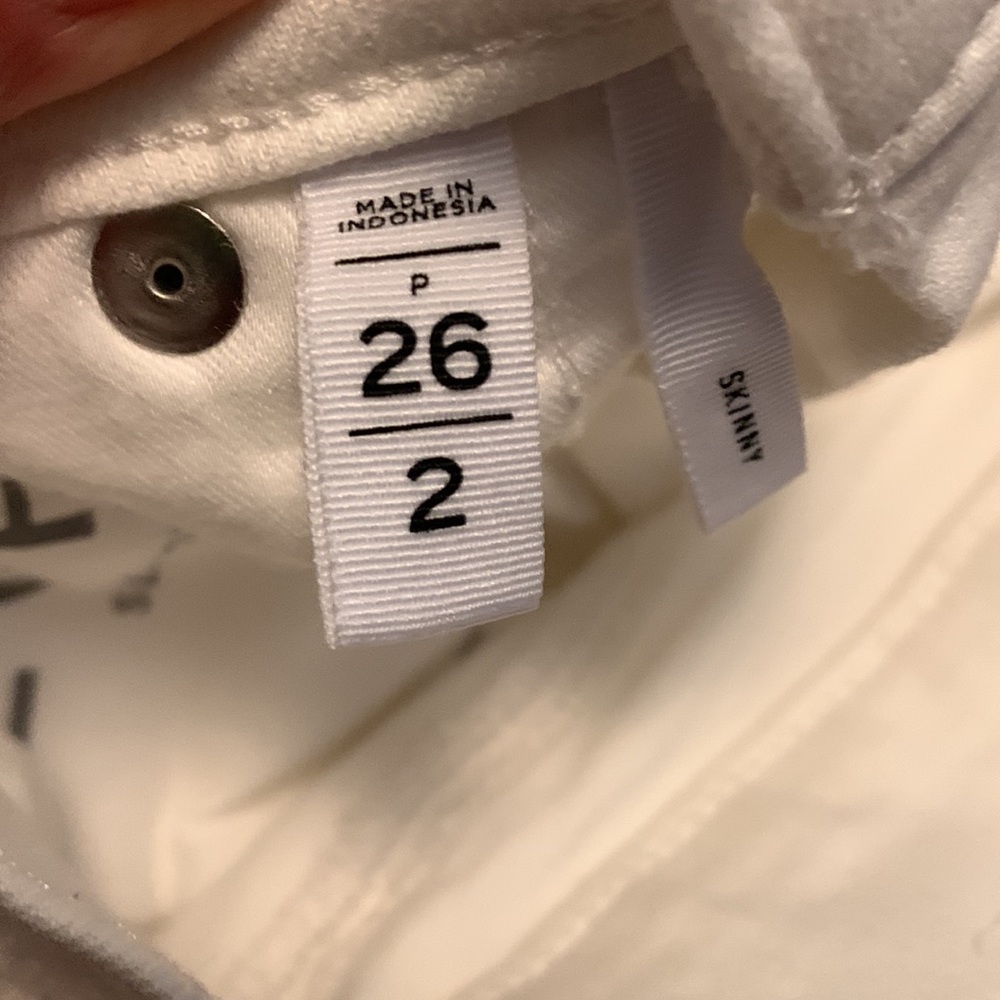 Loft white jeans size 2 - Picture 3 of 3